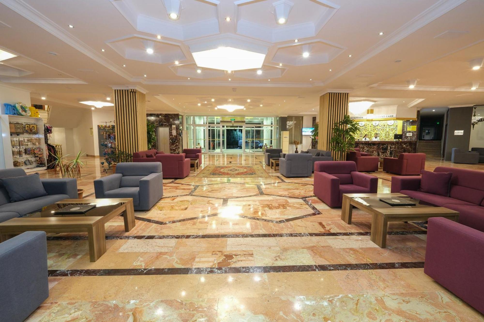 SIGNATURE GARDEN AVANOS Hotel&SPA Exterior foto